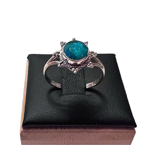 Sterling Silver Natural Emerald Sunburst Bohemian Style Ring Size 8 NWOT - Picture 2 of 6